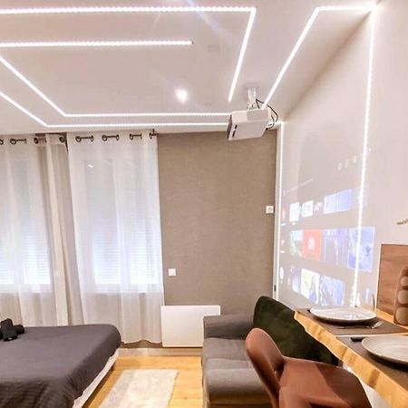 Le Pluvier D'Argent*Home Cinema آبّيفيل المظهر الخارجي الصورة